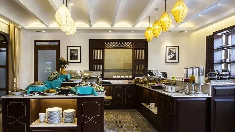 Buffet sáng Á - Âu