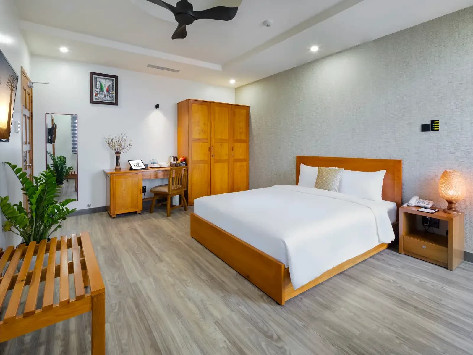 Deluxe Giường Đôi