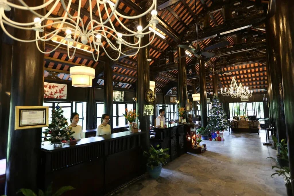 Sảnh nhà rường truyền thống