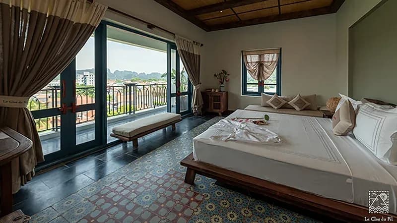 Premium Hướng Núi