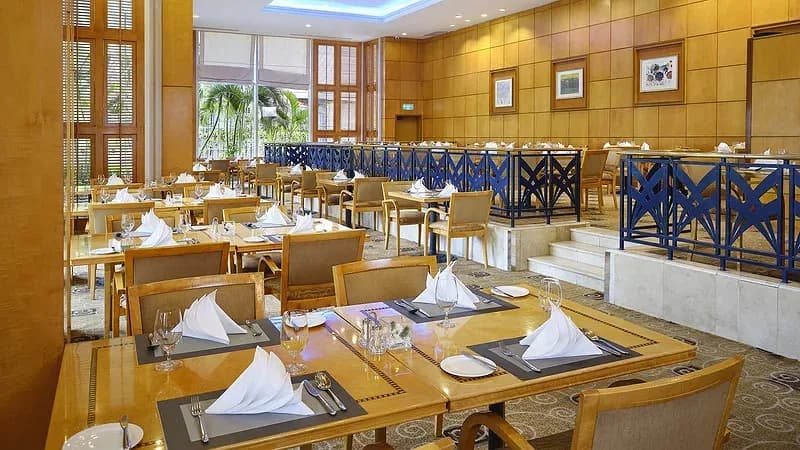 Lotte Hotel Saigon (Lotte Legend) 5