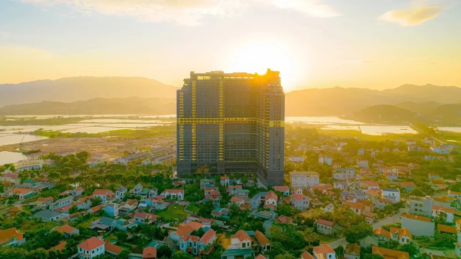 Lynntimes Thanh Thủy 3