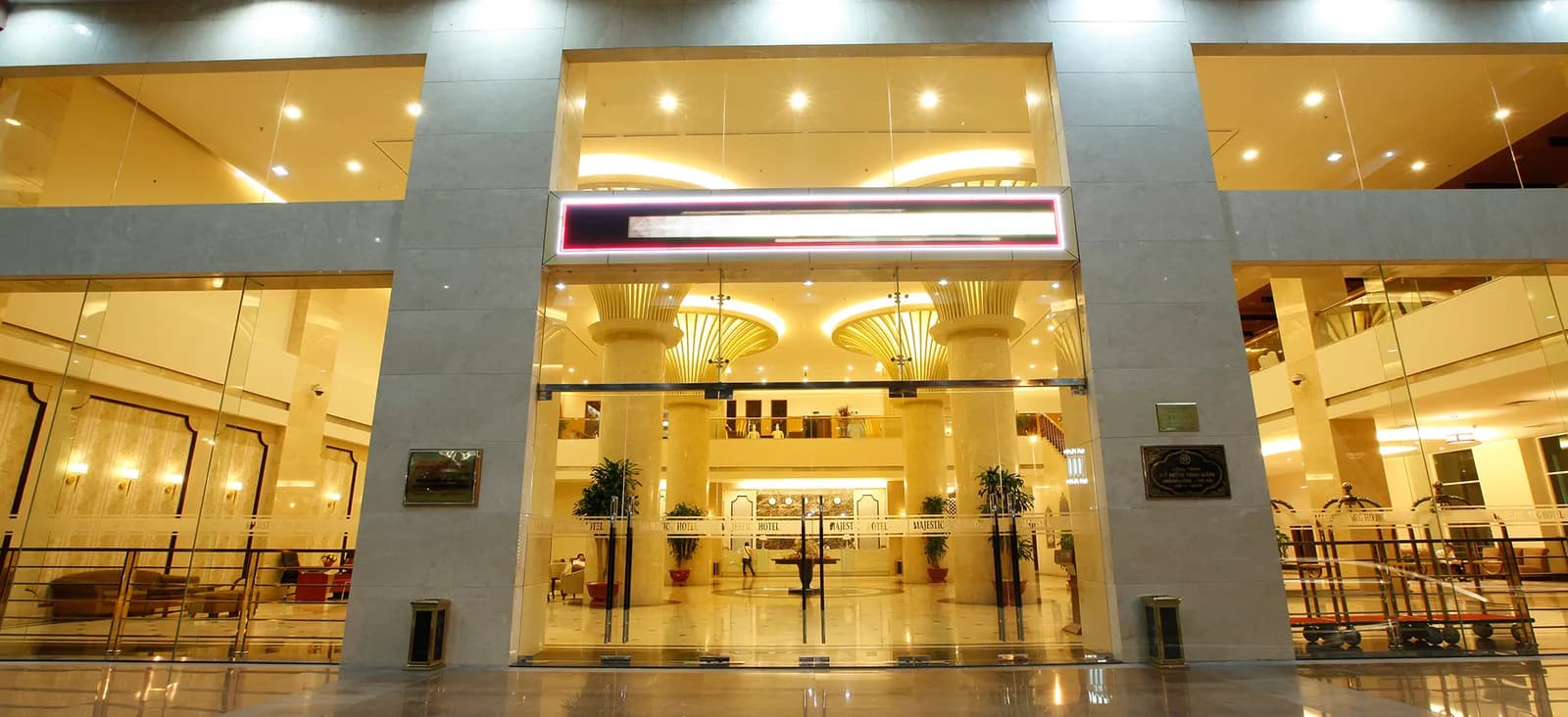Majestic Móng Cái Hotel 3