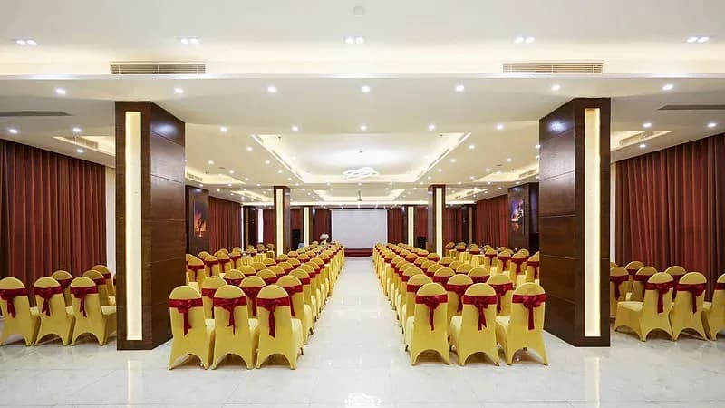 Trung tâm hội nghị