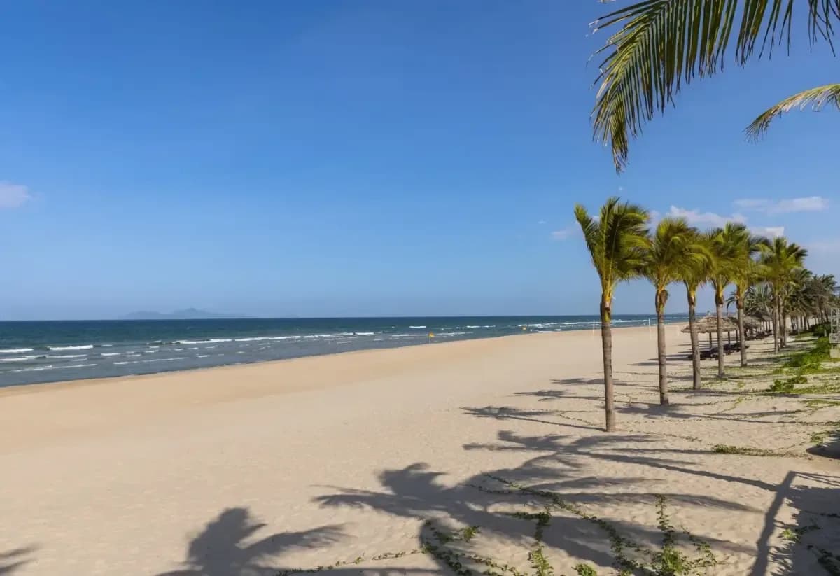 Gói gia đình biển Non Nước 2N1Đ