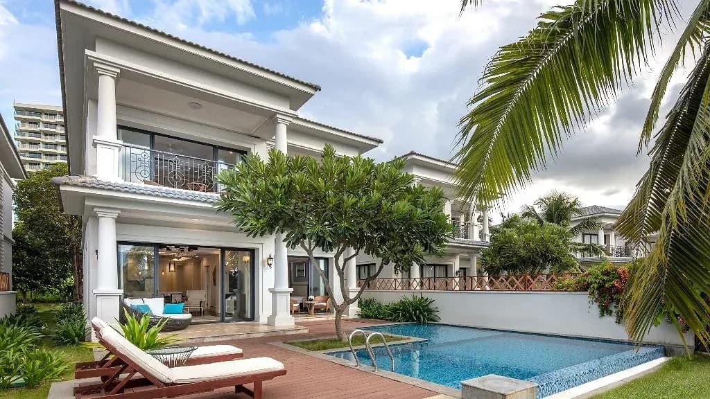 Villa 3 Phòng Ngủ Hướng Hồ