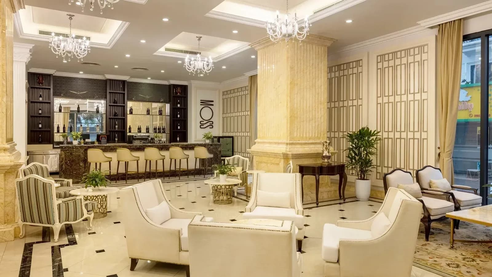 Moss Lounge Bar