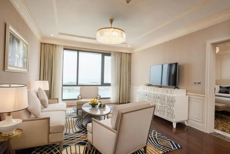 Suite hướng sông