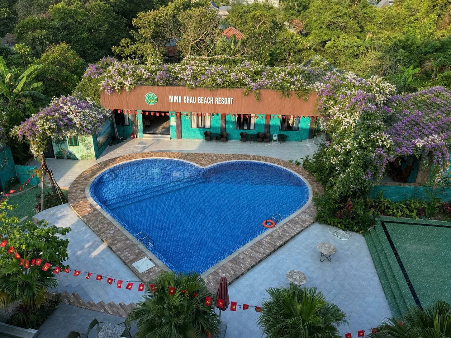 Minh Châu Beach Resort Quan Lạn