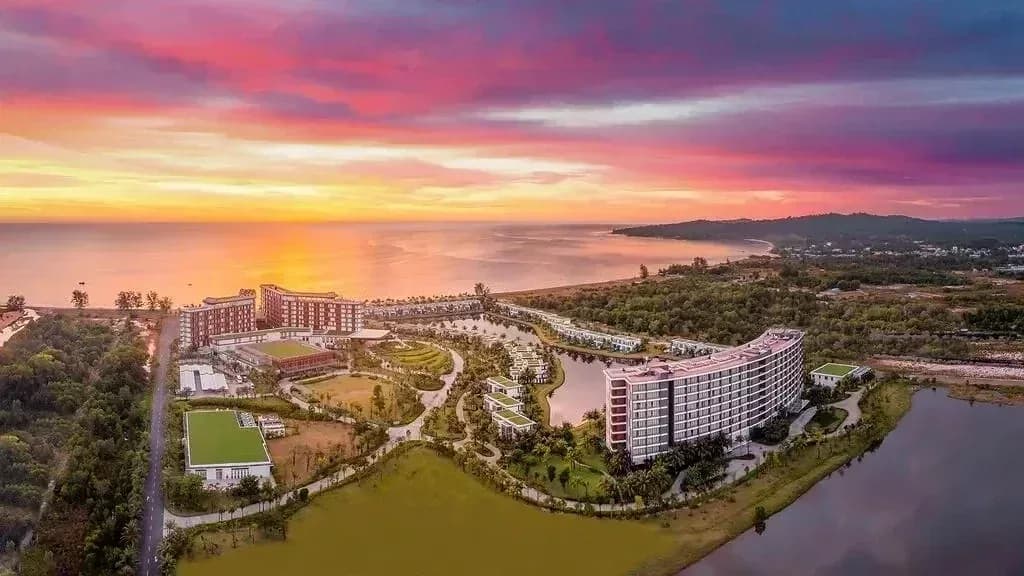 Mövenpick Resort Waverly Phu Quoc
