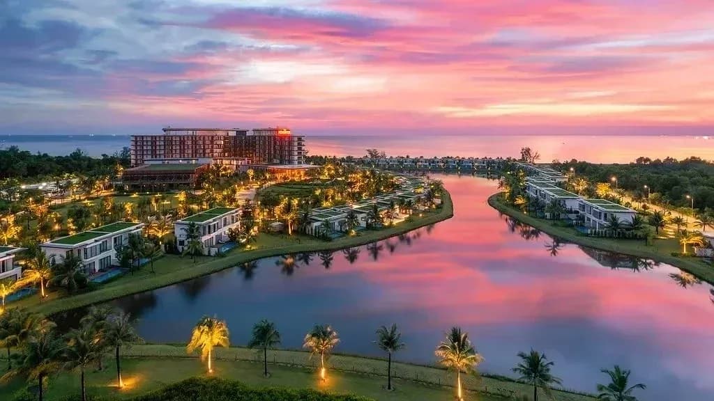 Mövenpick Resort Waverly Phu Quoc