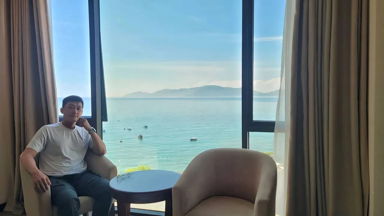 Vịnh biển trong tầm mắt