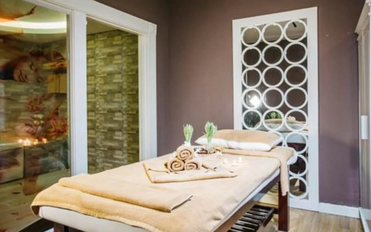 Thư giãn tại spa Huyền Trân
