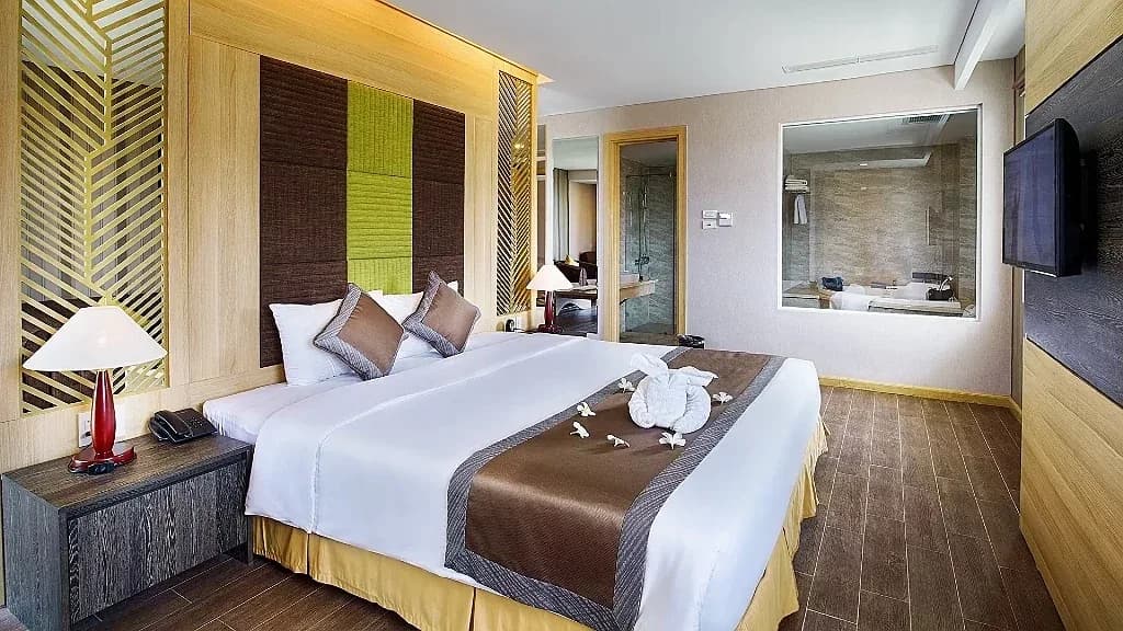 Executive Suite