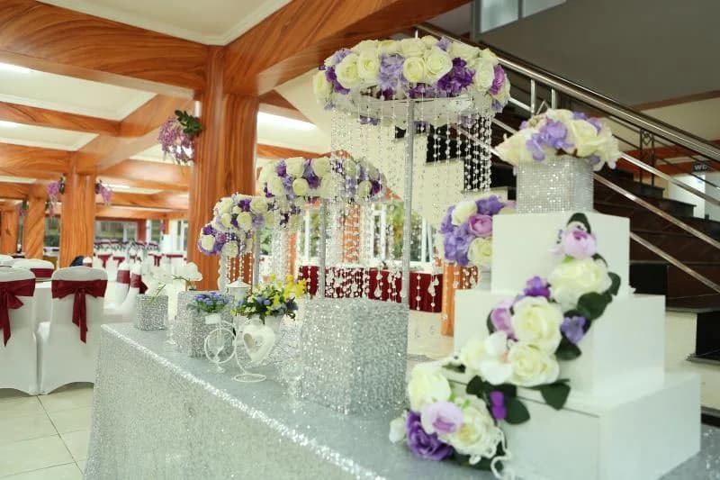 Trung tâm tiệc cưới