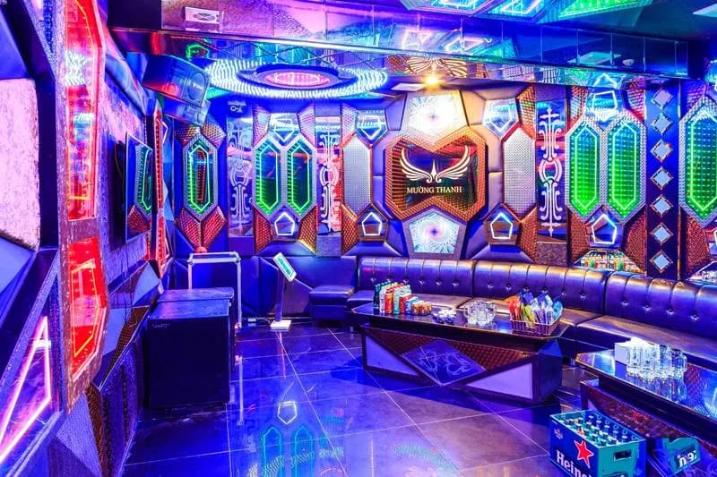 Karaoke cao cấp