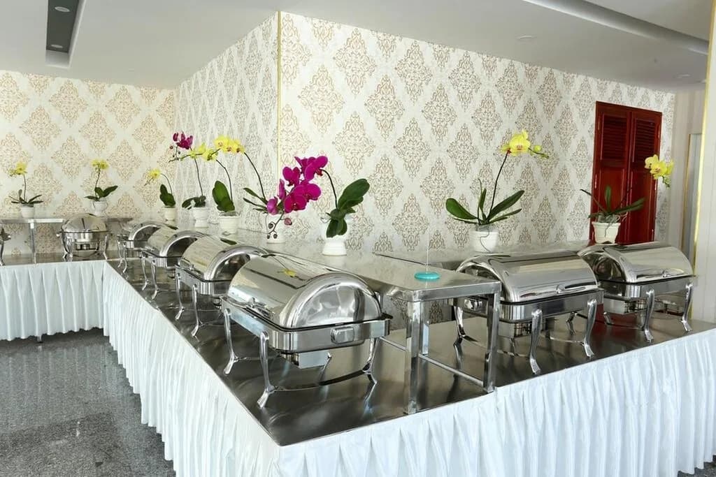 Buffet sáng & nhà hàng