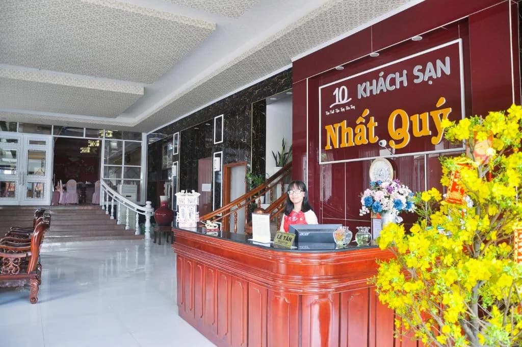 Quầy lễ tân thân thiện