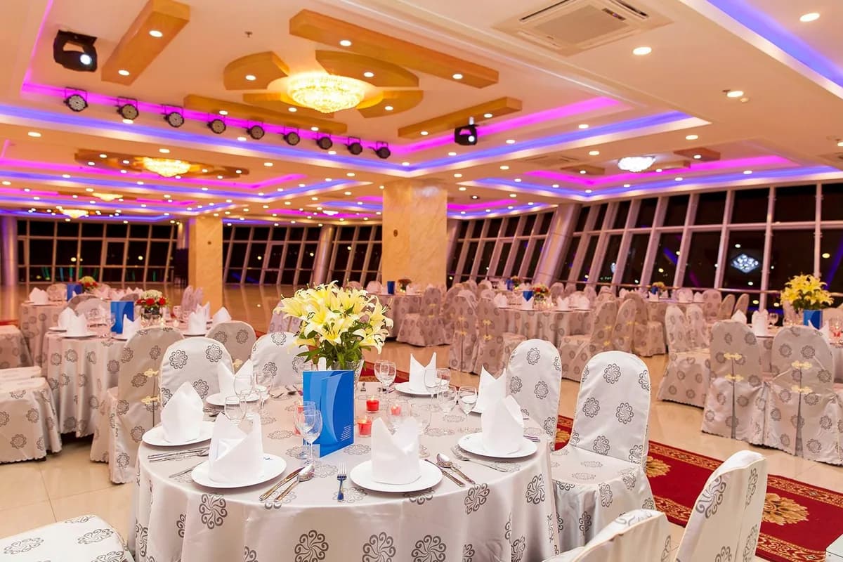 Sảnh tiệc & hội nghị