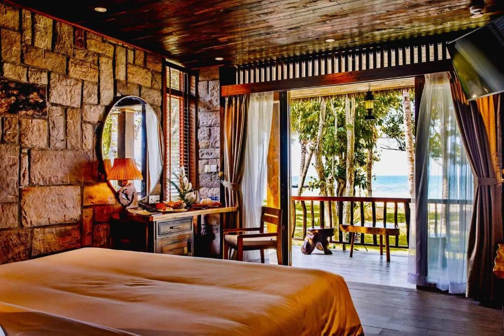Ocean Bay Beach Bungalow