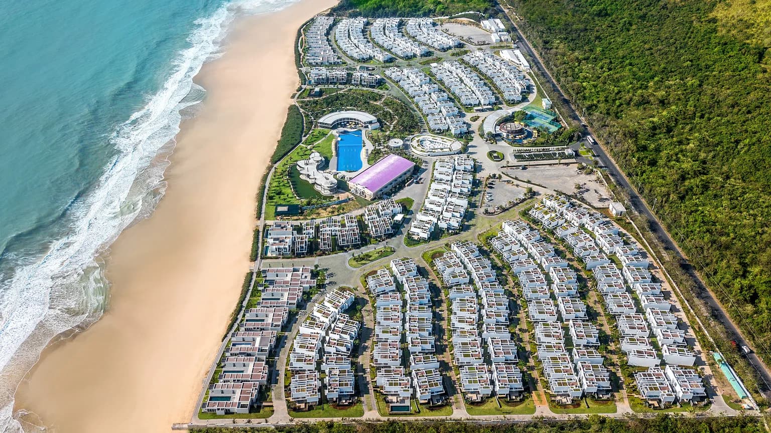 Oceanami Villas & Beach Club Long Hải