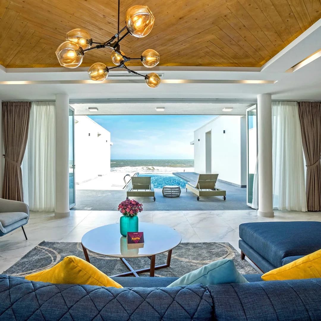 Oceanami Villas & Beach Club Long Hải 4