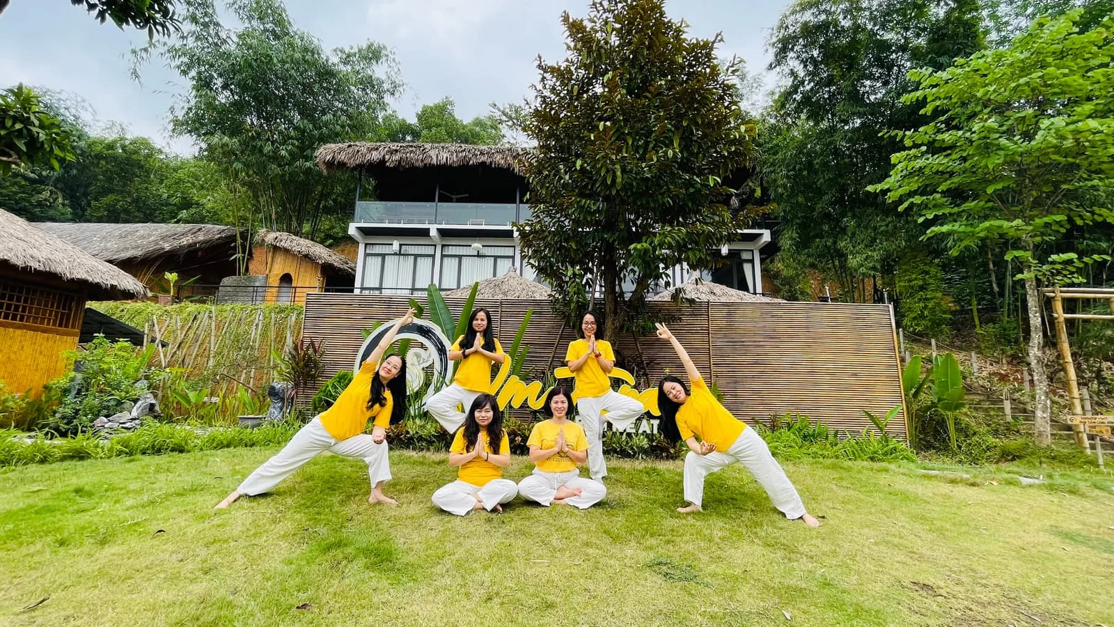 Yoga & thiền dưỡng sinh mỗi sáng