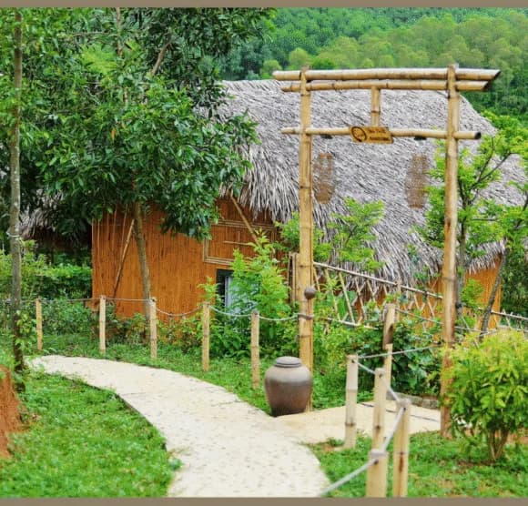 Triple Bungalow (Phòng Ba)