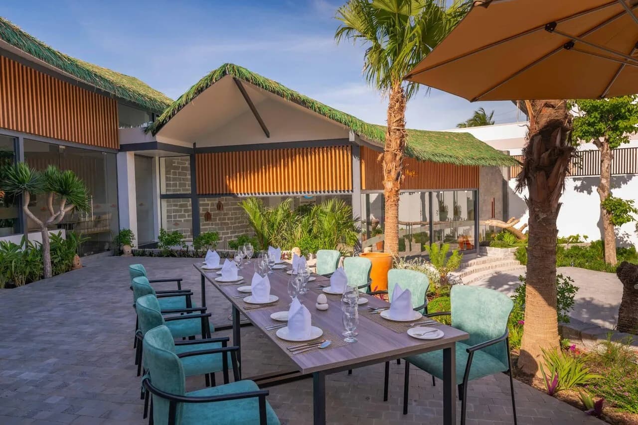 Không gian dining ngoài trời