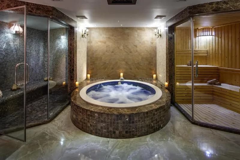 Le Parfum Spa & Jacuzzi