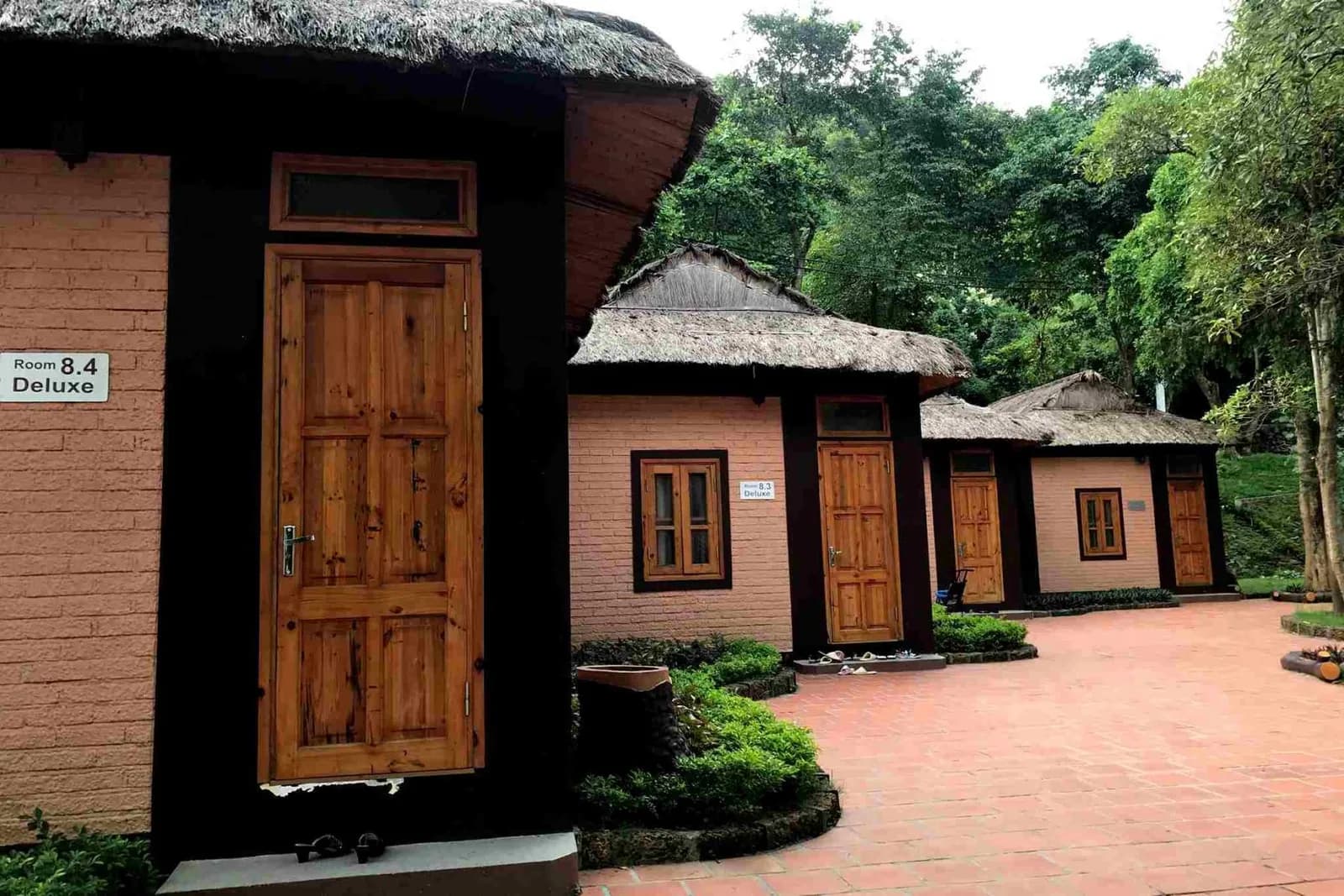Bungalow đá ong