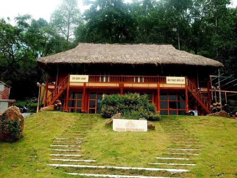 Superior – Nhà sàn gỗ