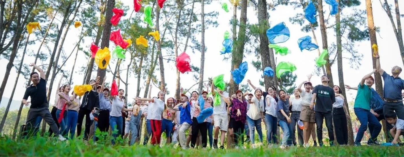 Team building rừng thông
