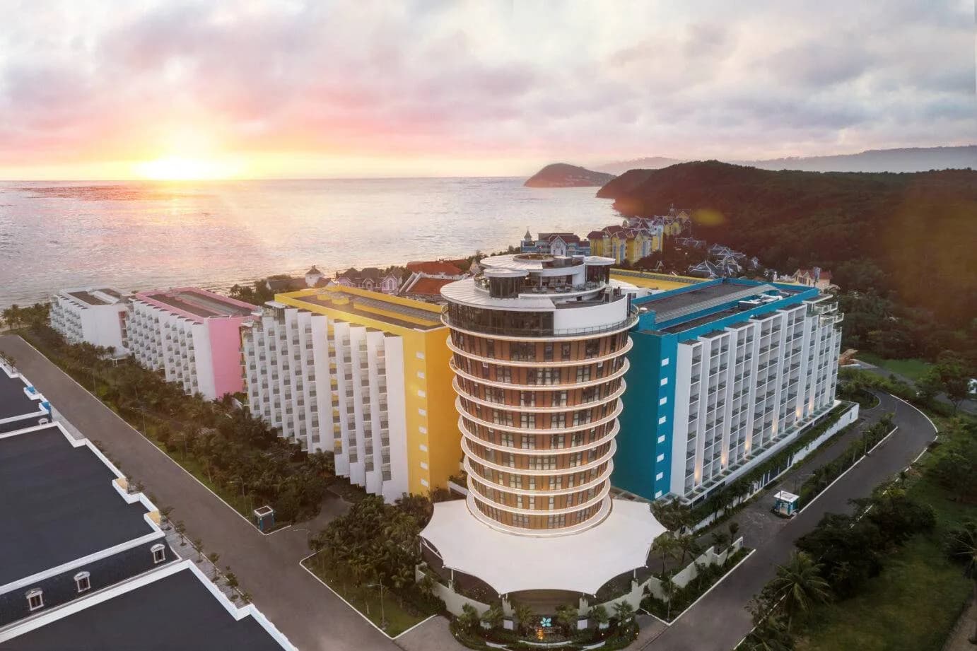 Premier Residences Phu Quoc Emerald Bay 4