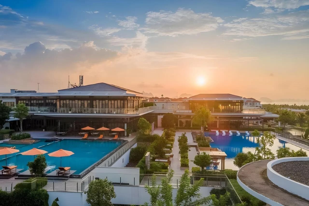 Premier Village Ha Long Bay Resort