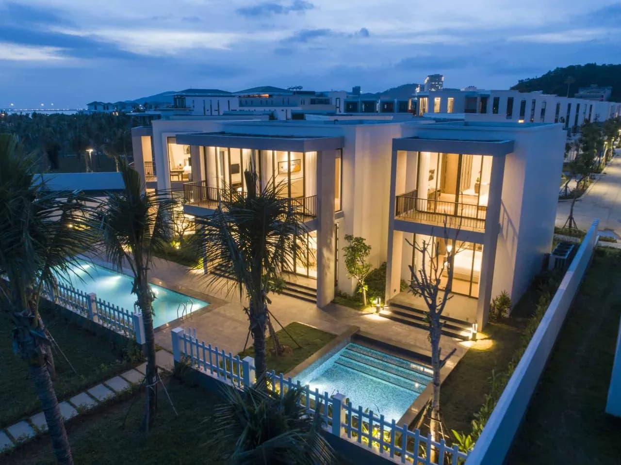 67 villa hồ bơi riêng