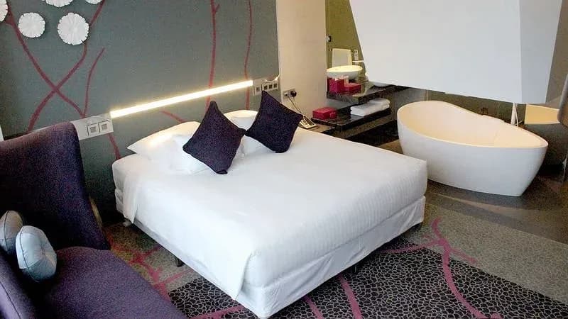 Executive Suite