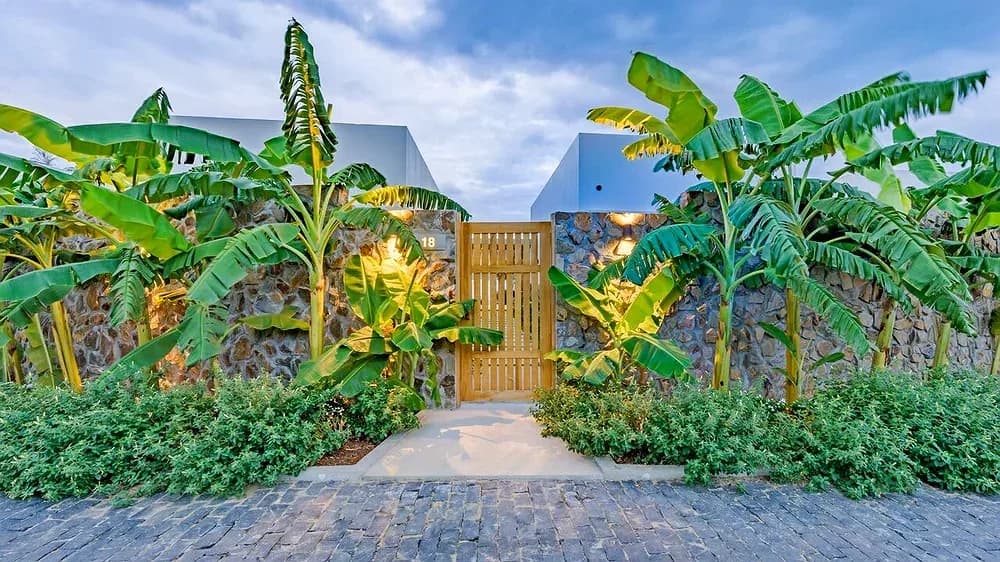 BeachFront Villa Family