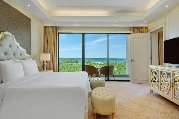One Bedroom Suite