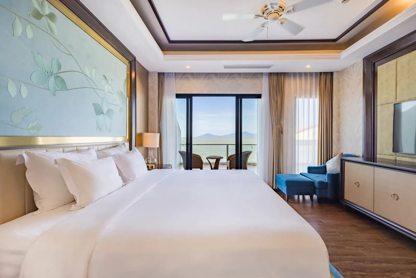 Combo Gia Đình Nghỉ Dưỡng