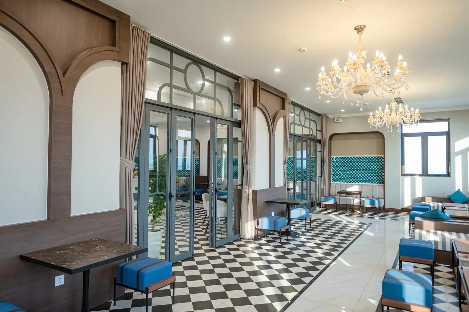 Café Ô Cửa
