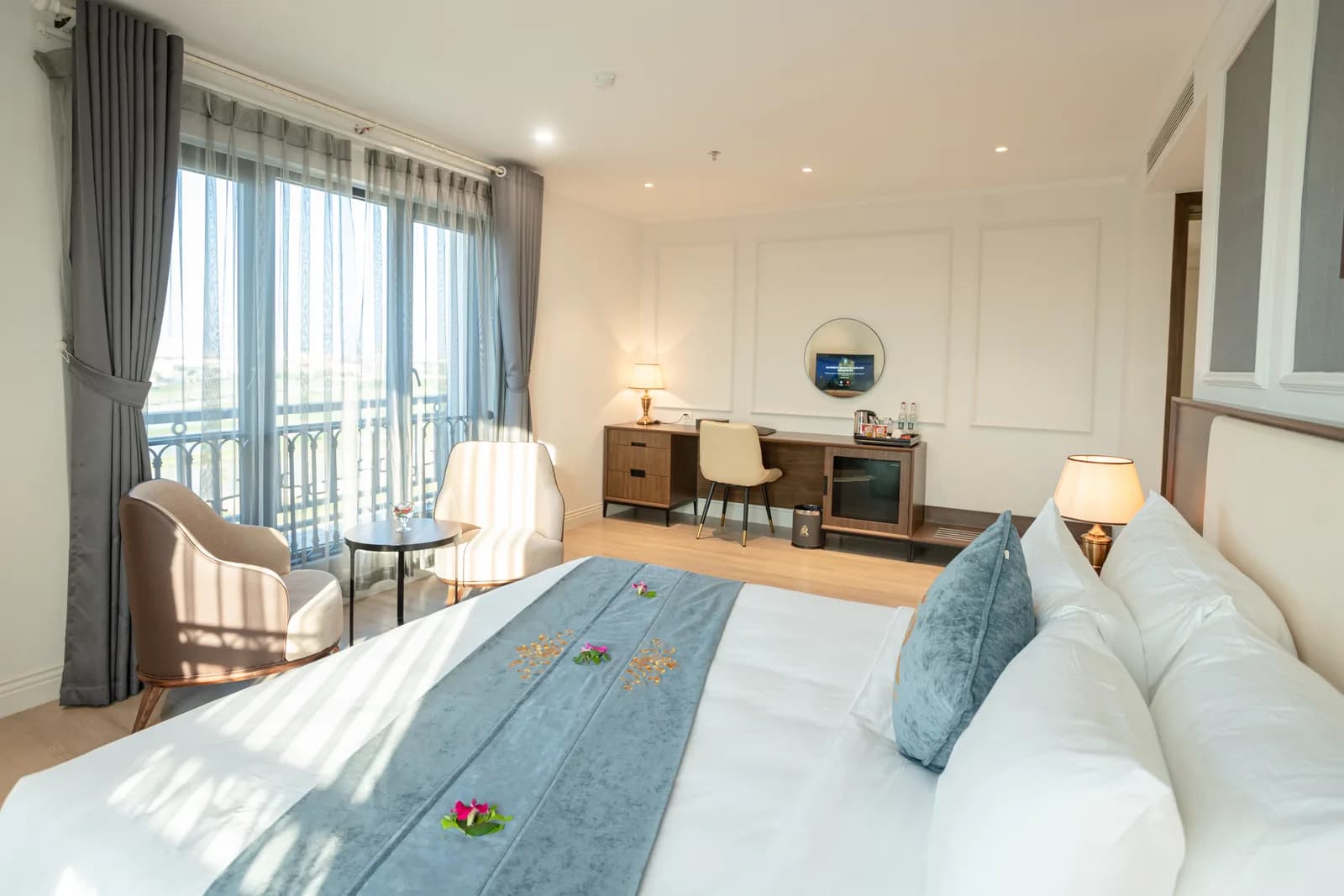 Combo Nghỉ dưỡng Suite