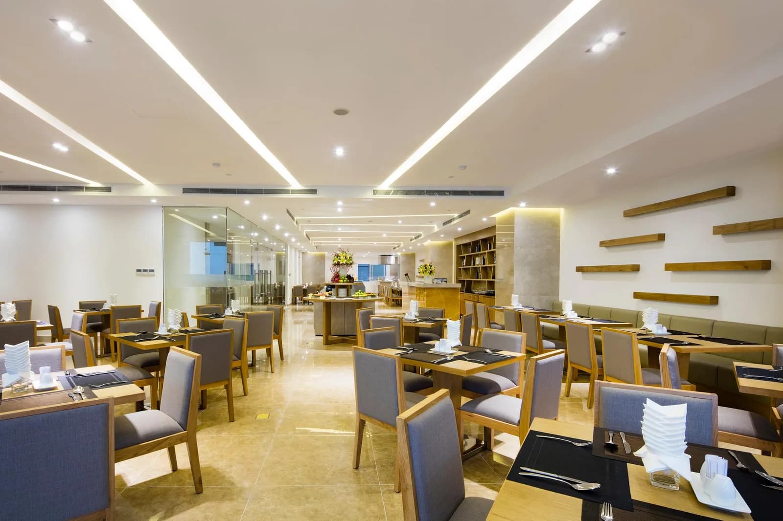 Buffet sáng đa dạng