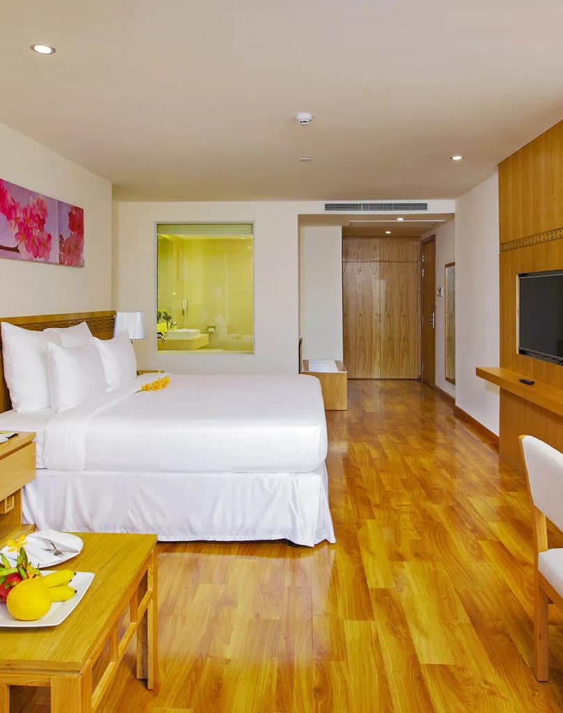 Rosaka Suite