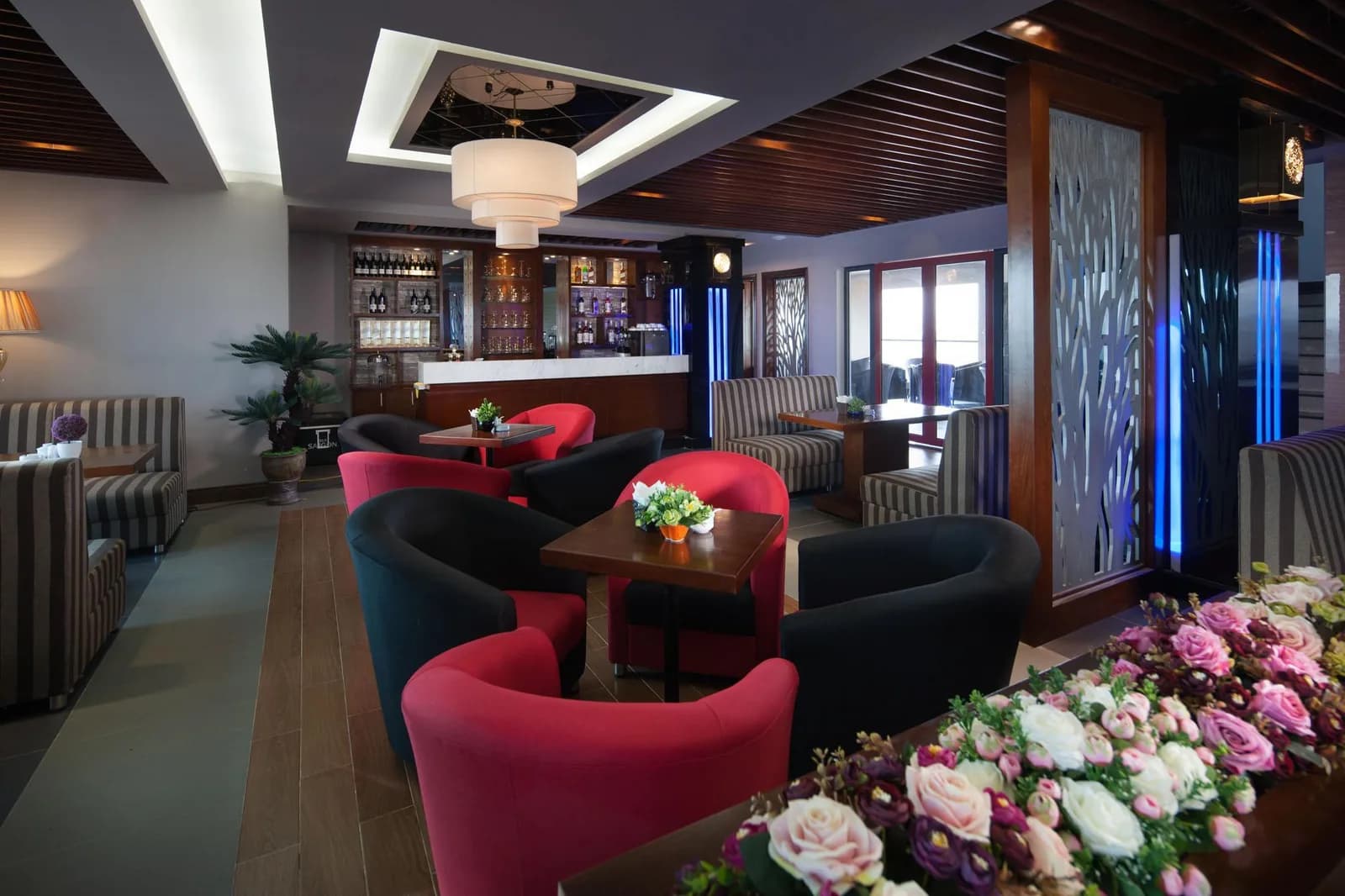 Cafe Lounge