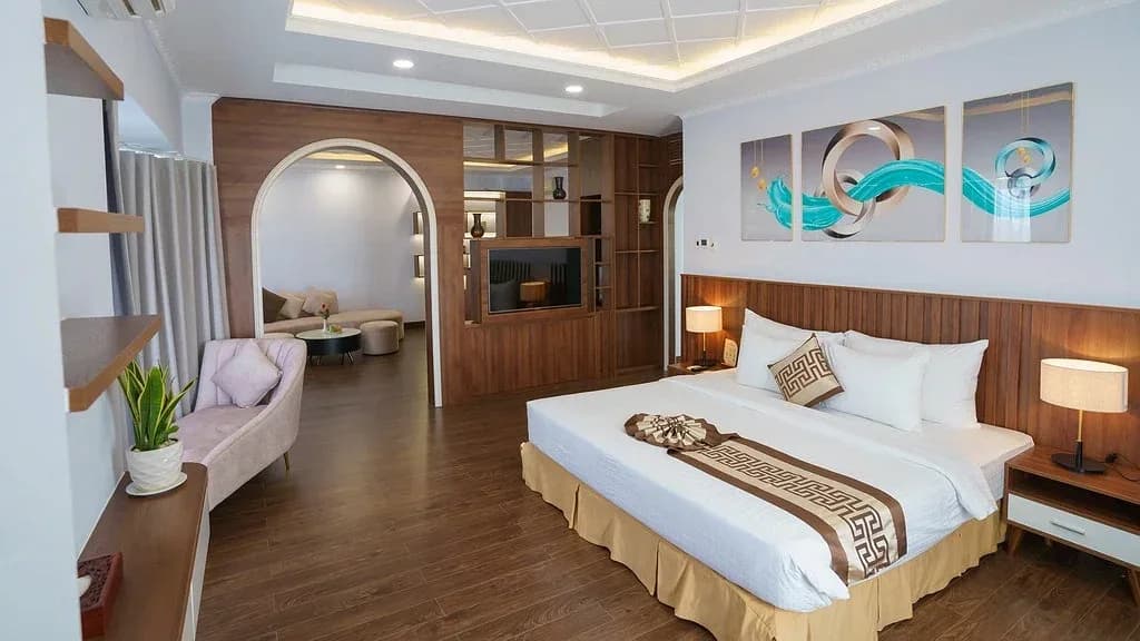 Executive Suite