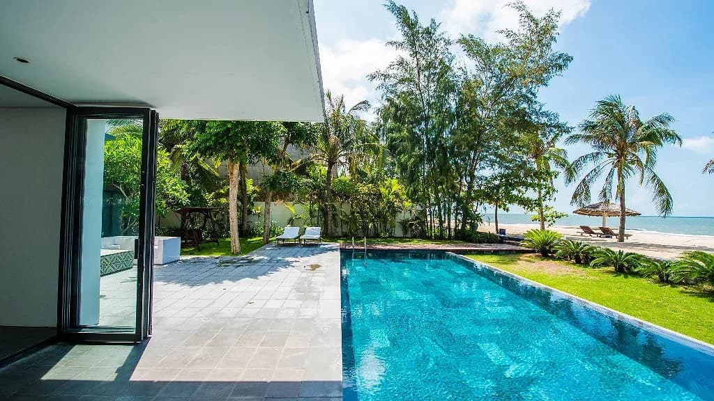 Hồ bơi riêng từng villa