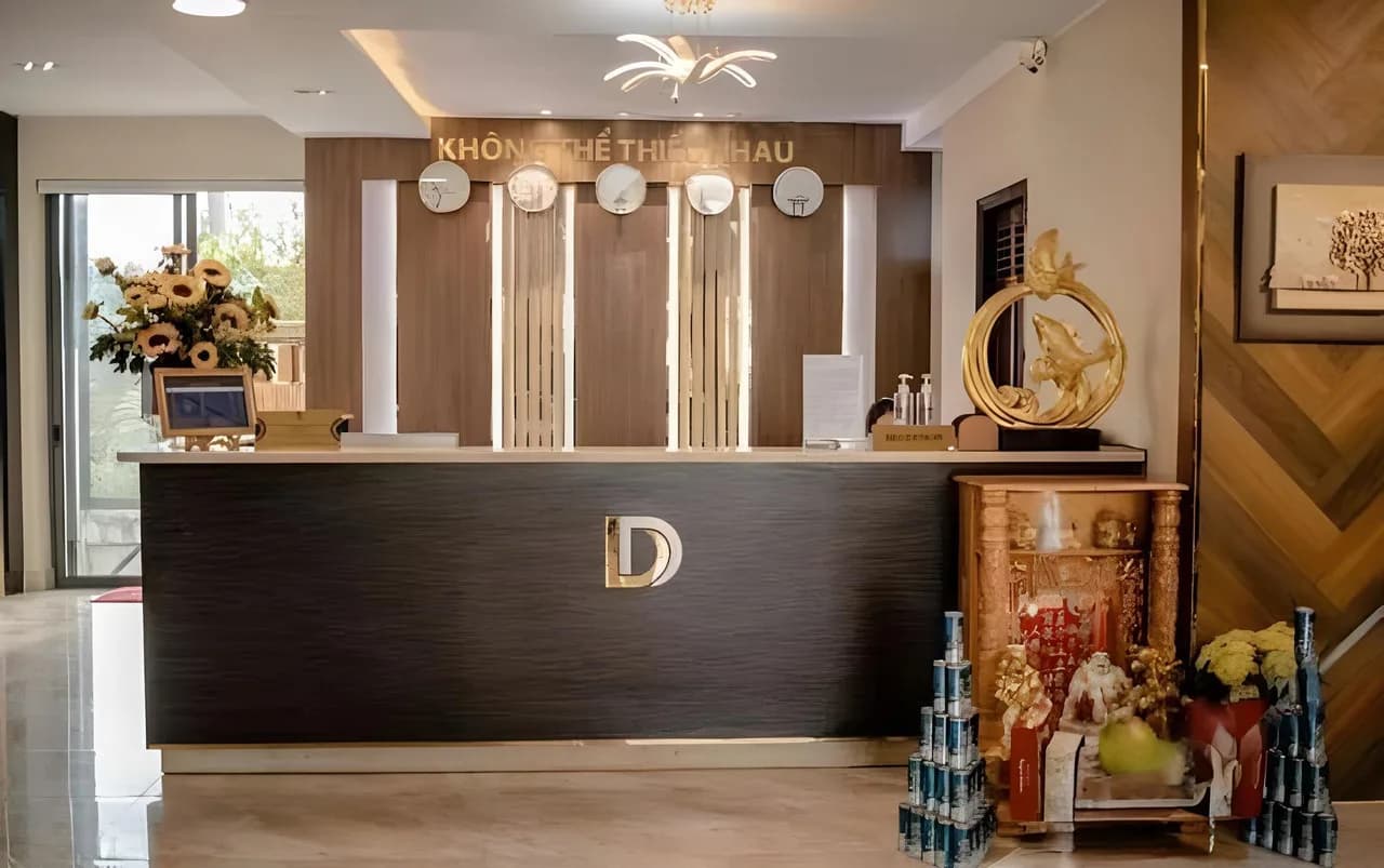 Sandals Hotel Bảo Lộc