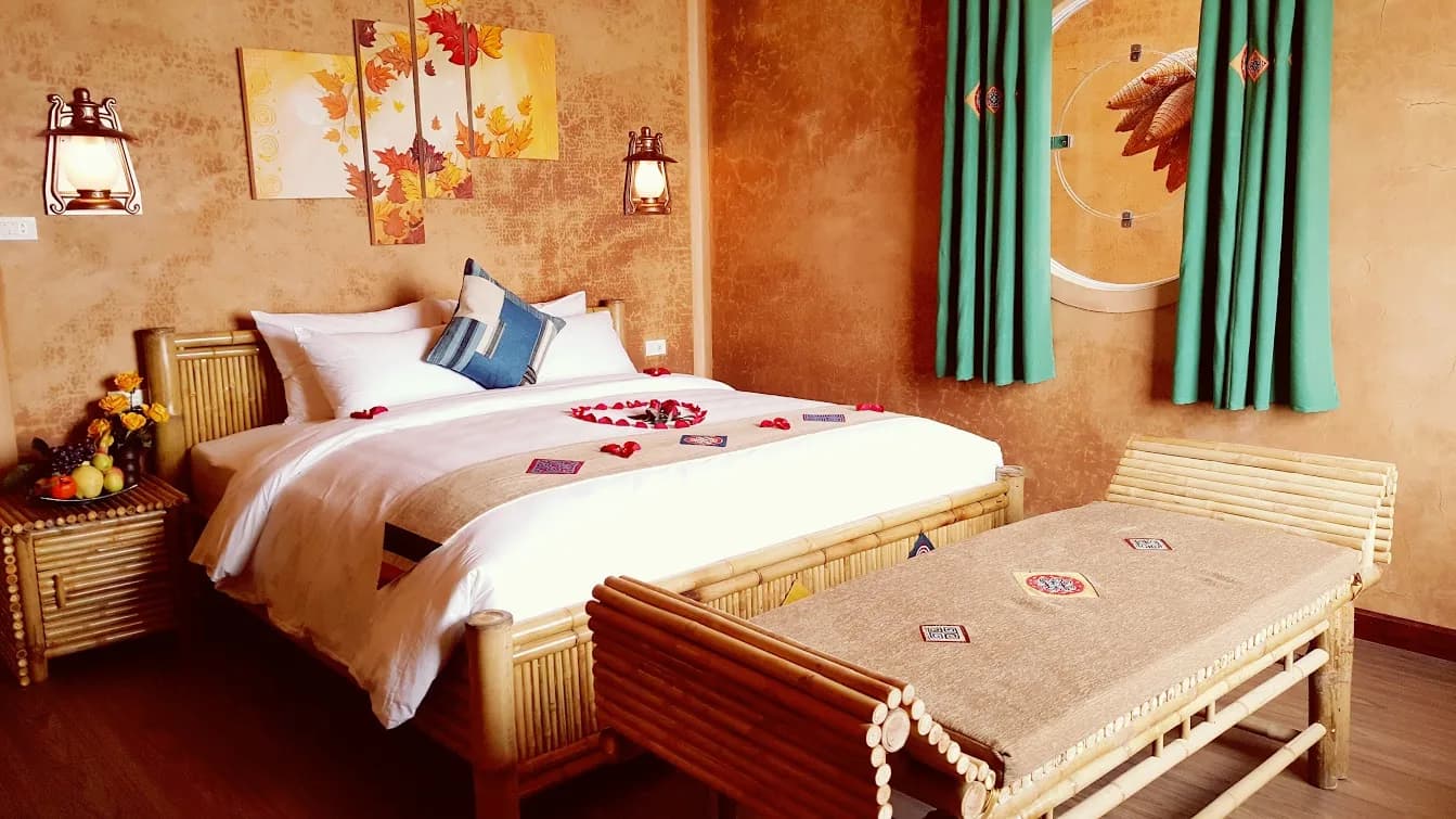 Seasonal House – Ban công nhỏ