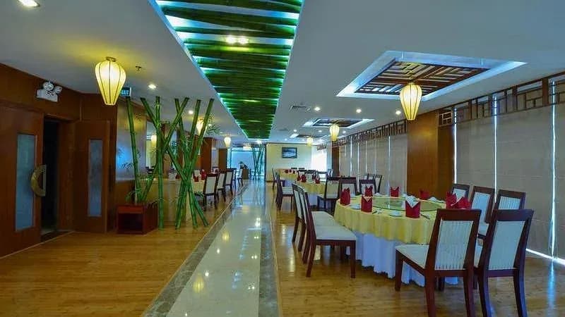 Nhà hàng Trung Hoa Red River